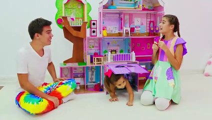 Nastya Berpura pura Mainkan Kisah Seru Kakak dan Adik dan Video Kostum untuk Anak Anak
