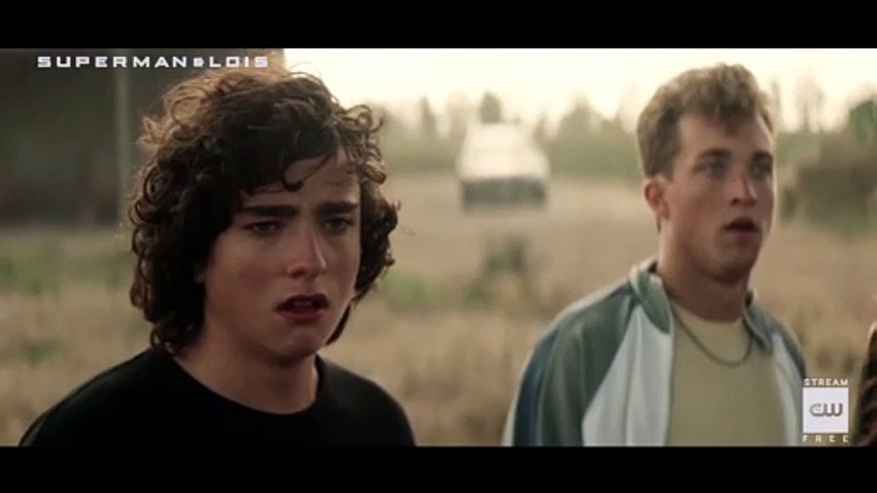 Superman & Lois (The CW) Super Sons Featurette (2021) Tyler Hoechlin superhero series