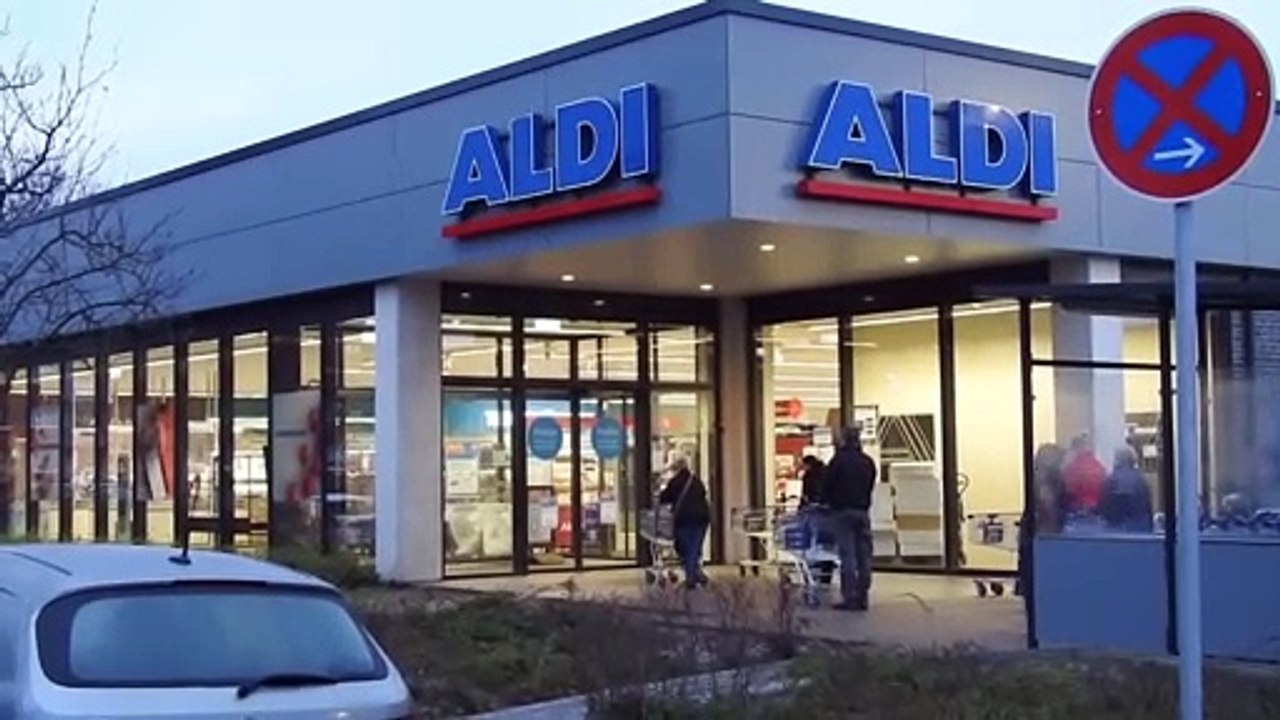 Schnelltests bei Aldi vergriffen, Protest in Wien: Die Corona-Lage in Europa