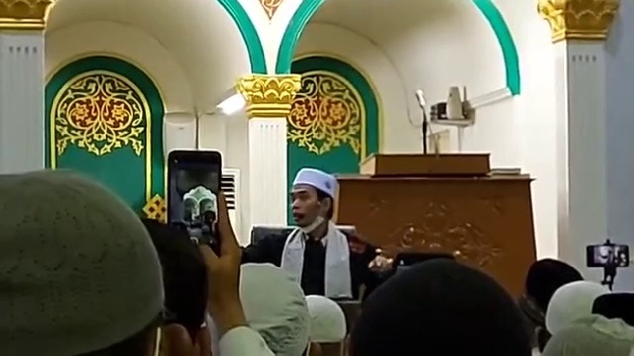 Tausiah keagamaan ustad abdul samad di lhokseumawe-aceh utara