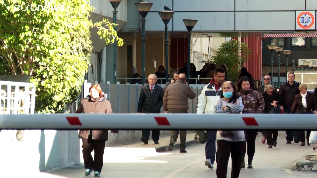 COVID-19: Σοβαρές πιέσεις στα νοσοκομεία της Αττικής