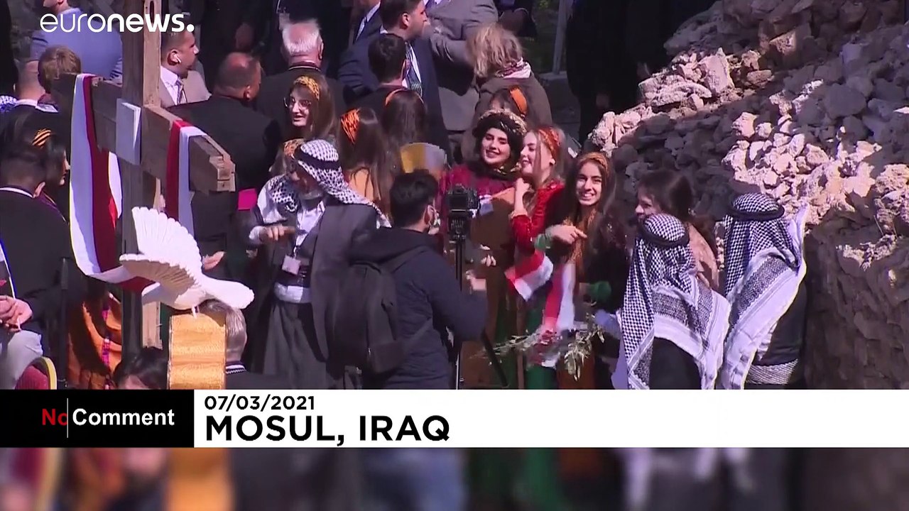 Pope Francis holds prayer for Iraq's war victims in church ruins