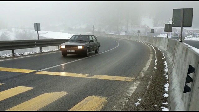 DÜZCE - Bolu Dağı'nda kar yağışı etkisini artırdı