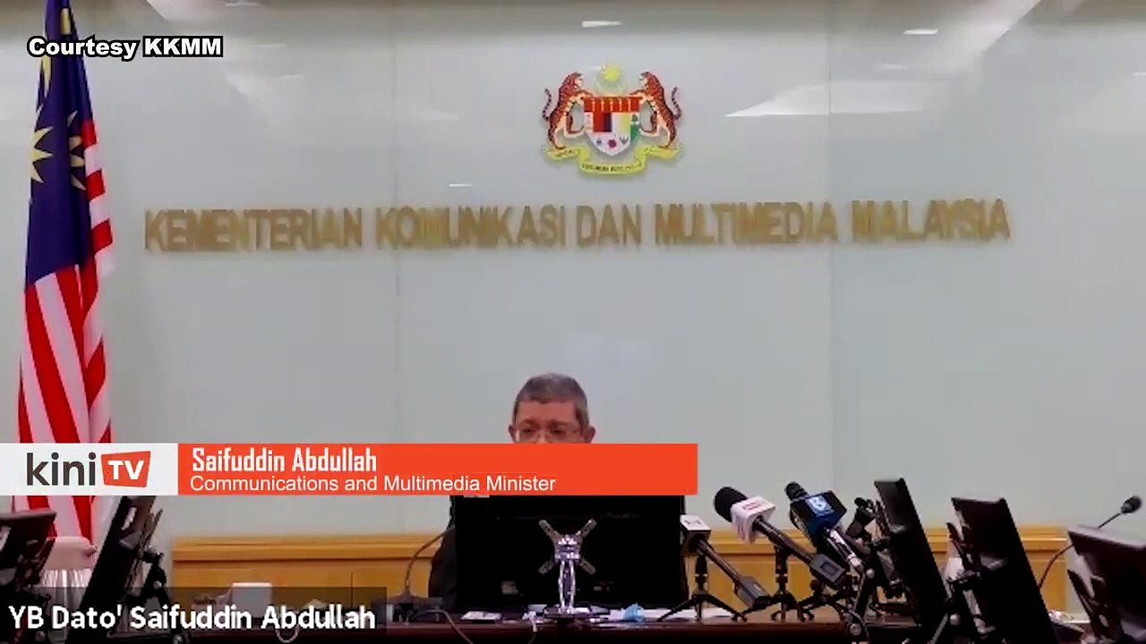 Greatest challenge for Communications ministry is combating fake news, says minister