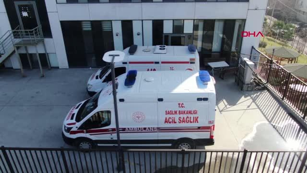 Son dakika haberleri | İSTANBUL'UN KADIN AMBULANS ŞOFÖRLERİ... "HASTAMI SEN GÖTÜRME, KAZA YAPARSIN" DİYEN DE OLDU, YUHALAYAN DA....
