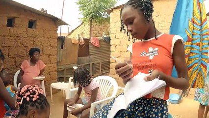 Quang Linh Vlogs | Lớp học tiếng Việt đầu tiên ở châu Phi