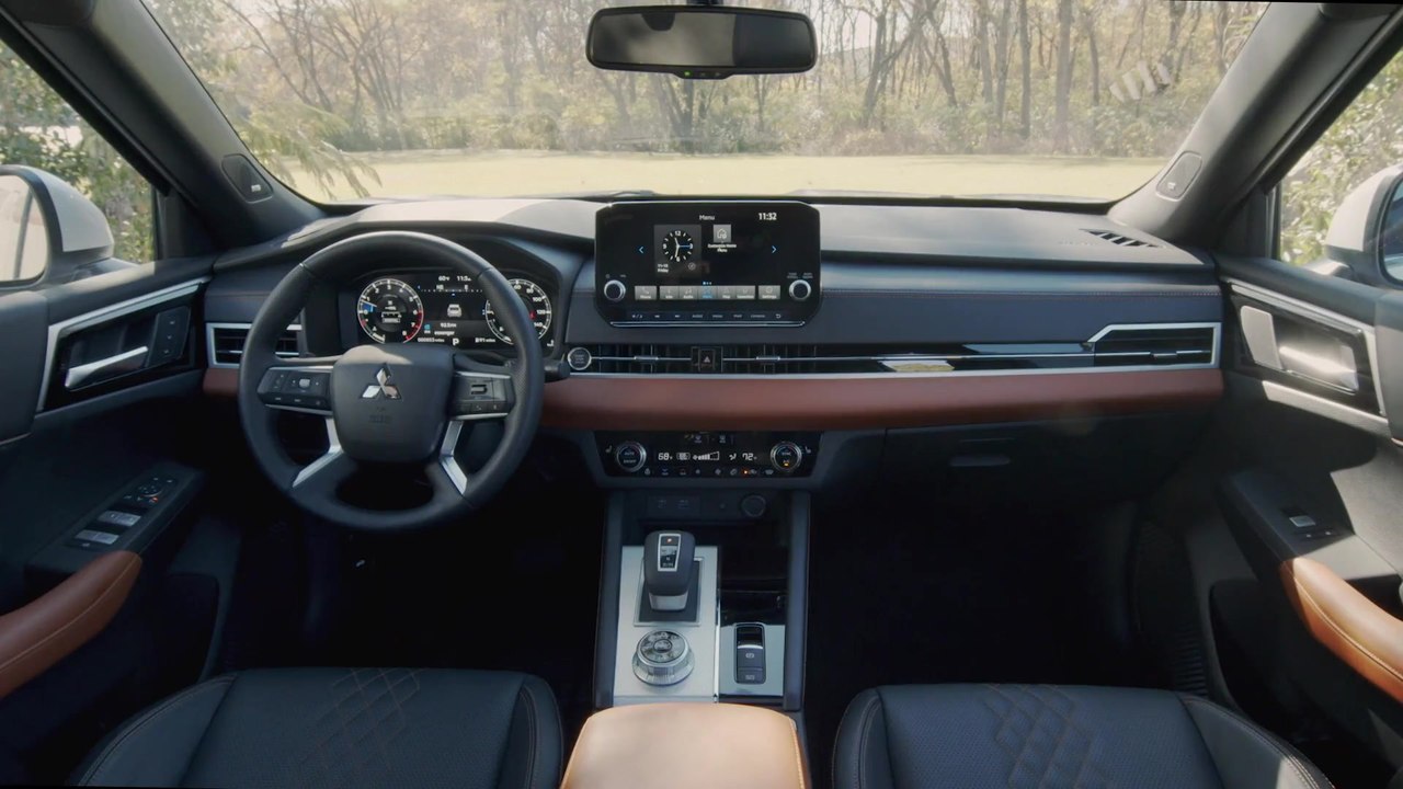 2022 Mitsubishi Outlander Interior Design