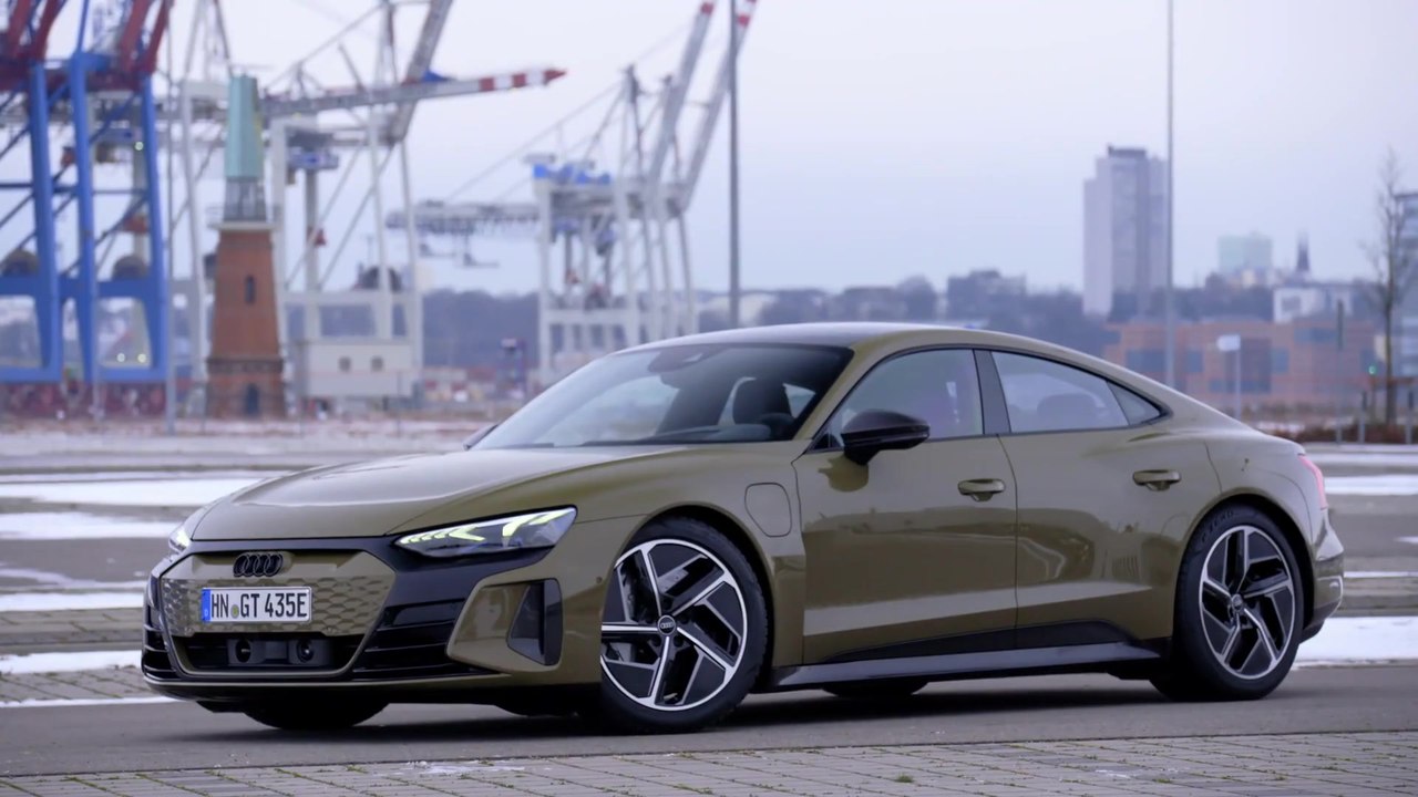 Audi RS e-tron GT Exterior Design in Tactical Green