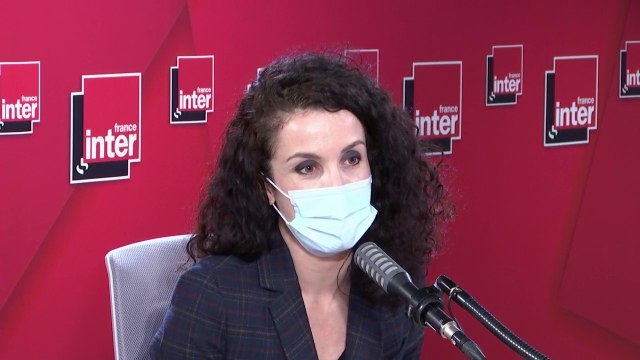 Il ne faut pas faire porter le poids de la laïcité ou du manquement politique sur les épaules de #Charlie, il y a encore beaucoup de travail face à cette intolérance religieuse (Coco, dessinatrice de presse)