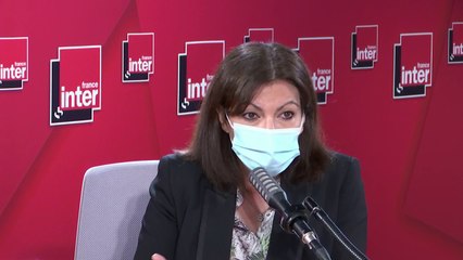 "S'il faut passer par des #vaccinodromes, on le fera" (Anne Hidalgo)