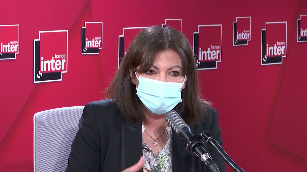 "Il faudrait ouvrir les théâtres, cinémas et musées. On en a besoin, y compris pour notre santé mentale" (Anne Hidalgo)