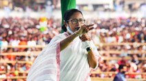Mamata takes out padyatra against crimes against women