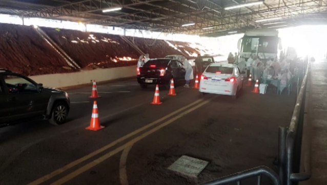 Vacinação continua sendo realizada no Centro de Convenções de Cascavel