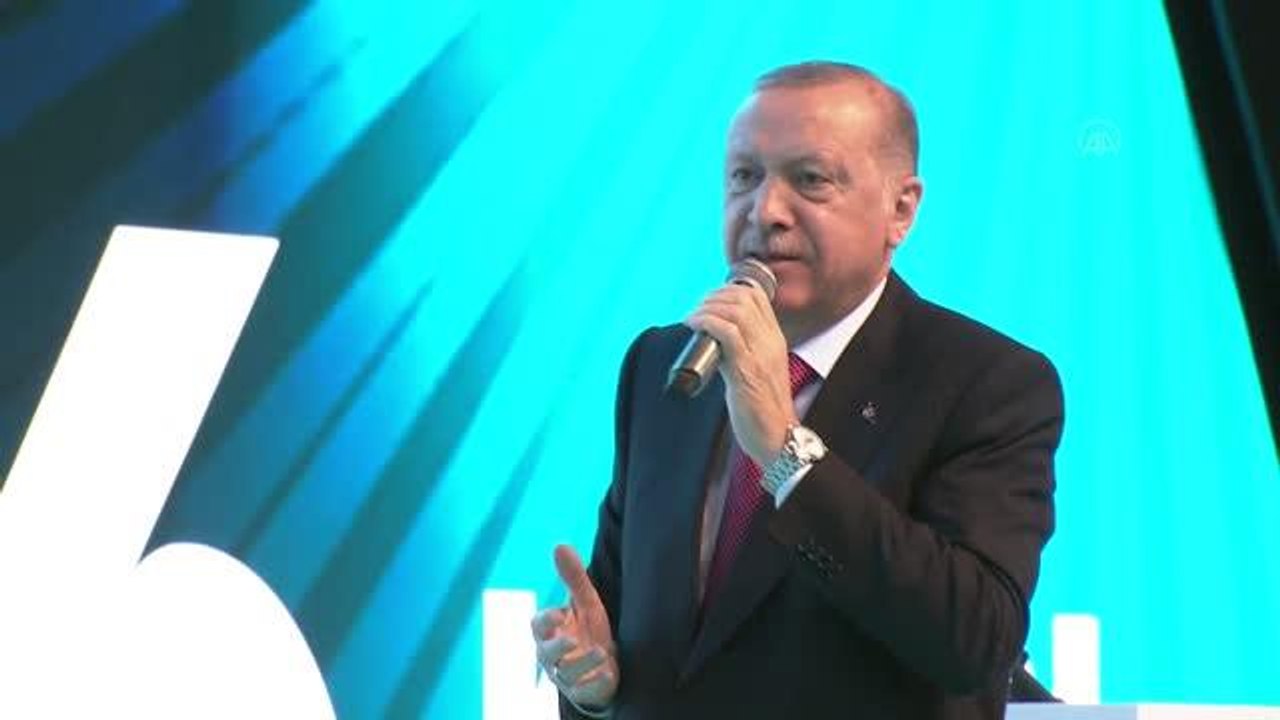 Son dakika: Cumhurbaşkanı Erdoğan: "Şimdi Meclis'te yeni bir komisyon oluşturuyoruz, kadınların şiddete maruz bırakılmasına müsaade edemeyiz"