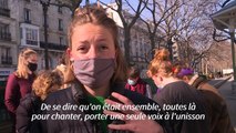 Paris: la chorale féministe 