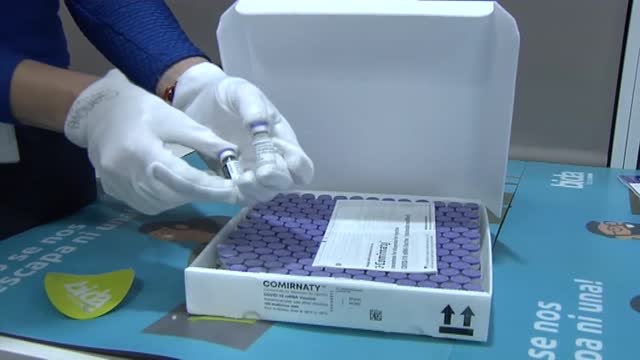 Pfizer duplicará en abril los envíos de vacunas a España