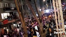 Feminist gece yürüyüşüne polis engeli