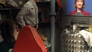Red Dwarf Extras S 02 Extra 07   The Doug Naylor Interview