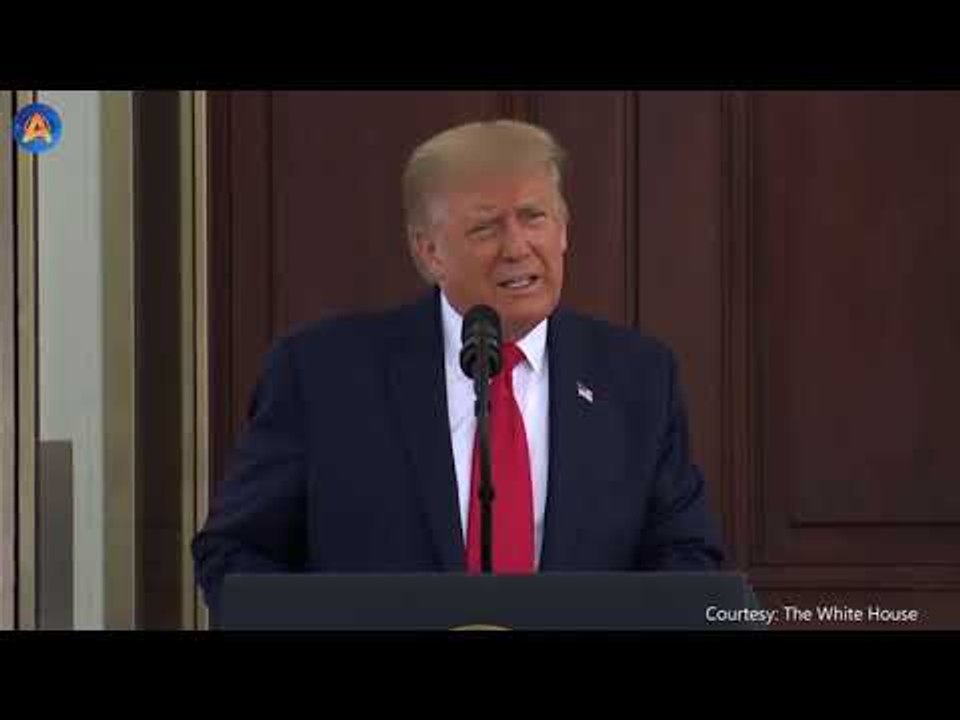MADAME TUSSAUDS "BUANG" DONALD TRUMP DI TONG SAMPAH