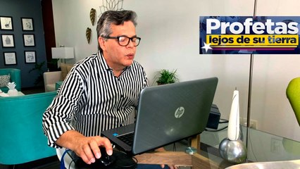 Profetas lejos de su tierra: profesor venezolano enseña a universitarios en Montería