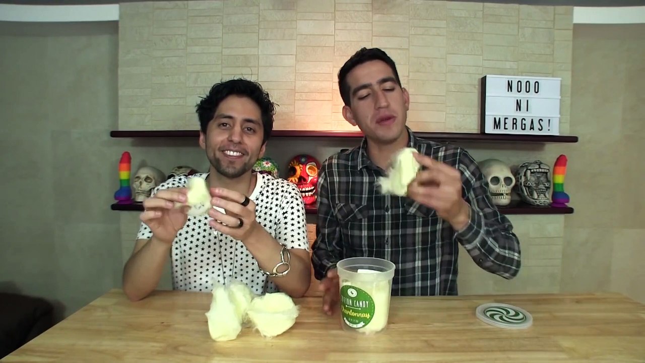 Probando algodones sabor_ Cerveza, Jalapeño, Hot Cakes, Tocino, Vino y mas!!!