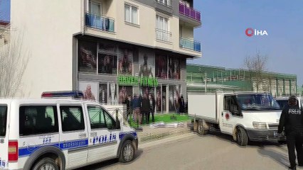 - Bursa'da vertigo hastası kadın üçüncü kattan düşerek hayatını kaybetti