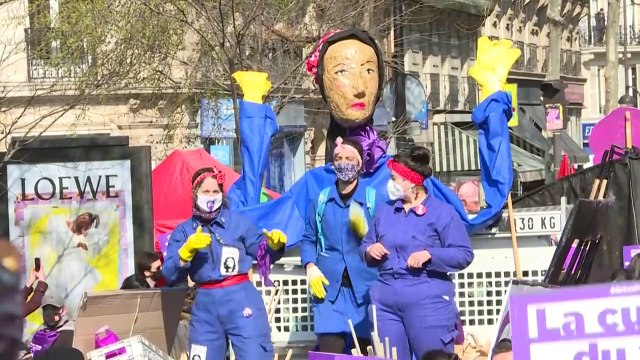 Marchas, murales y reclamos en día internacional de la mujer