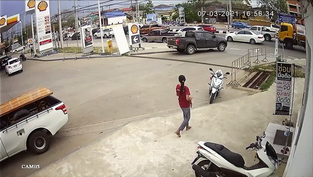 Truck Slowly Rolls out of Parking Space