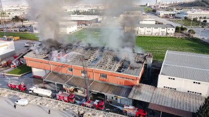 DENİZLİ - (DRONE) Tekstil fabrikasında yangın çıktı (2)