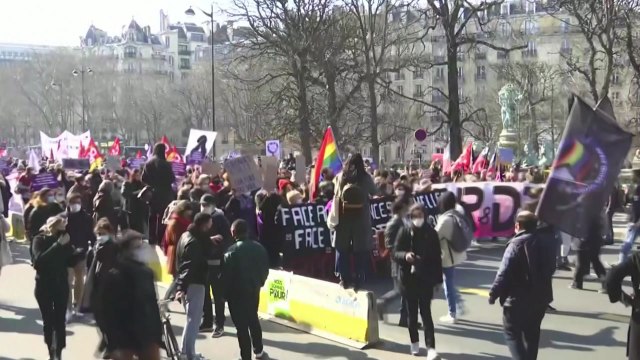 '세계 여성의 날' 지구촌 곳곳 시위... 팬데믹 최대 피해자는 여성 / YTN