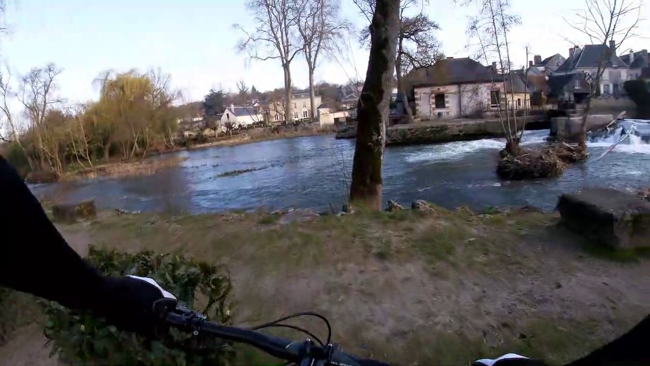 VTT Azay-le-rideau, direction forêt de Chinon