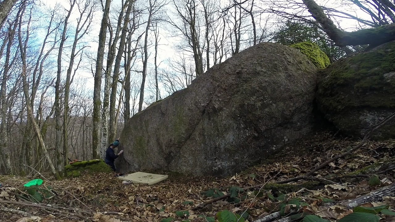 Yzeron - Electron libre