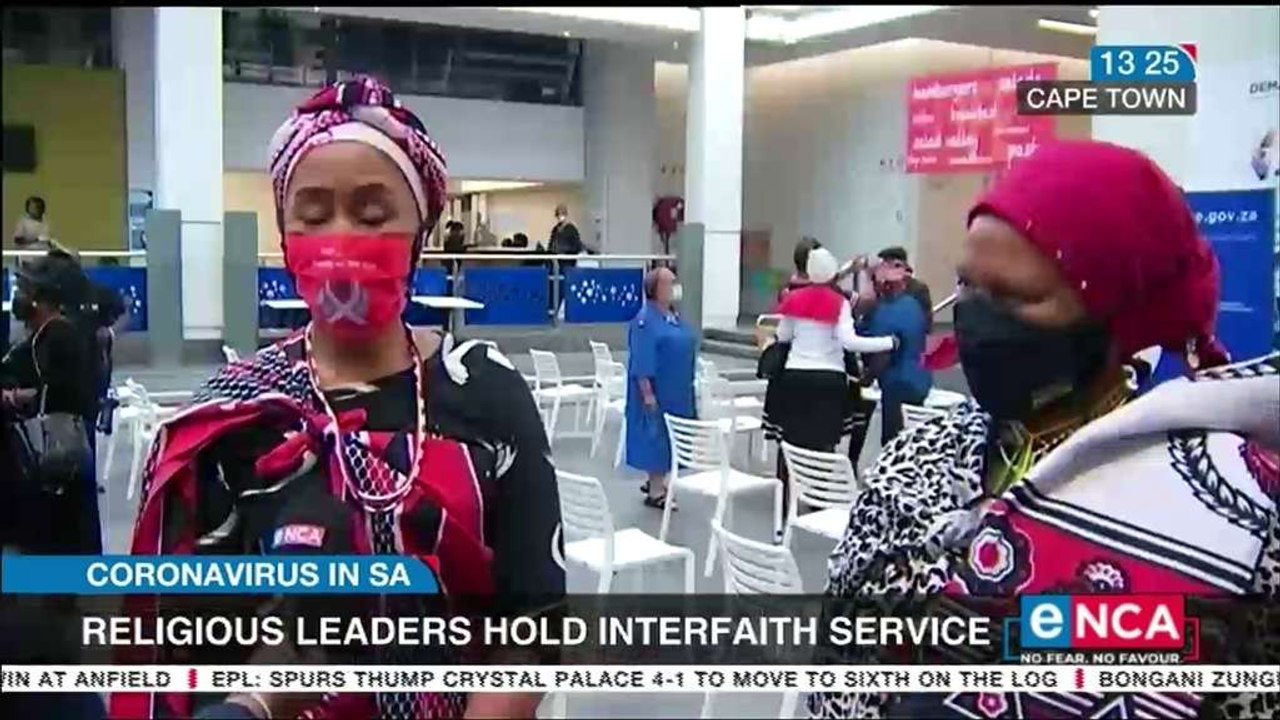 Religious leaders hold interfaith service