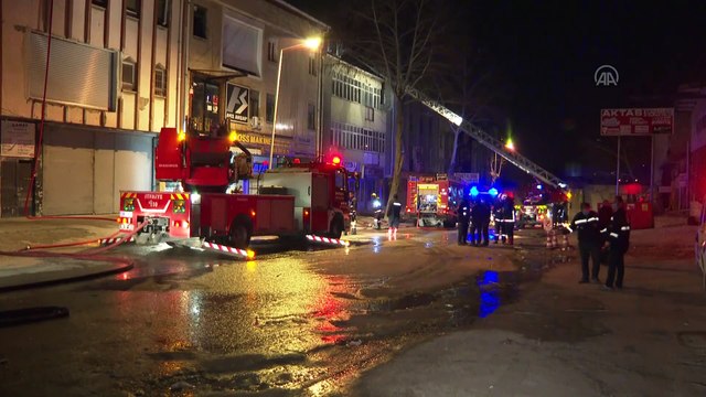 Başkentte mobilya atölyesinde çıkan yangın kısa sürede söndürüldü