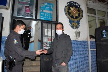 3 bin liralık telefonu 20 gündür kayıptı, bulununca "insanlık ölmemiş" dedi