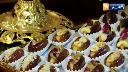 زكرياء ونعيمة.. زوجان يبدعان في صناعة الشوكولاطة والحلويات