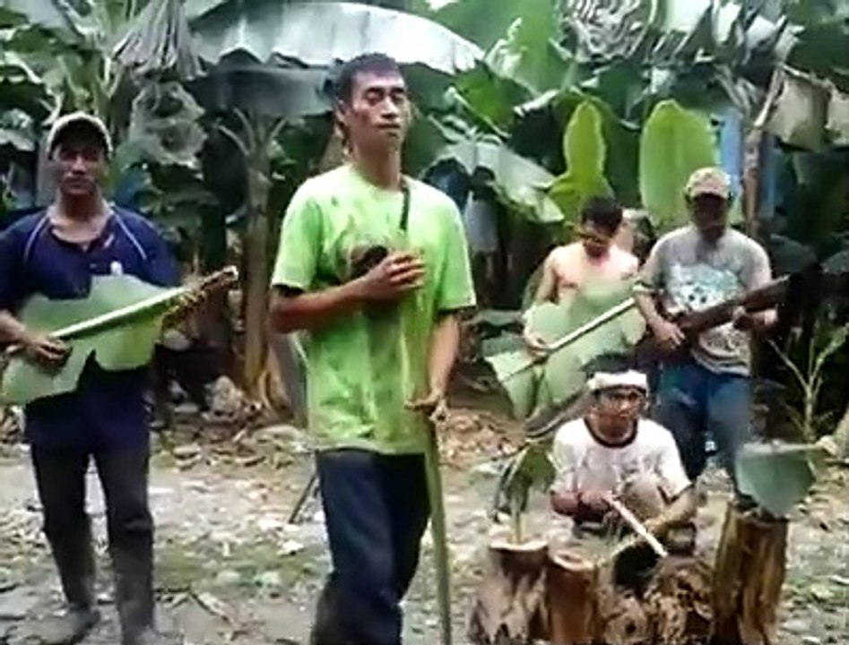 Sa Gitna NG Sagingan