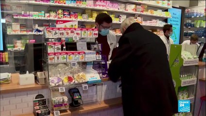 French pharmacists, practitioners still waiting for Covid-19 vaccines