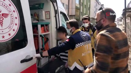Binanın çatısına çıkan çocuk ekipleri harekete geçirdi