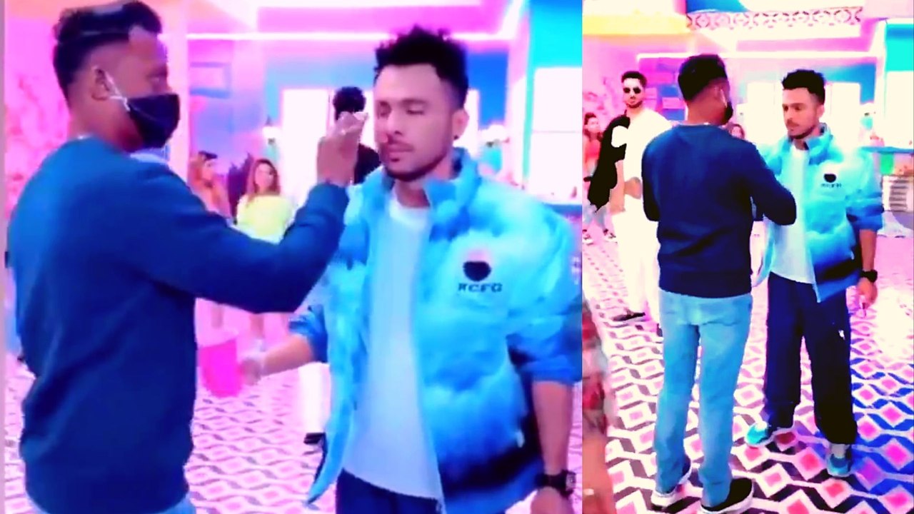 Tony Kakkar ने Tera Suit के सेट पर दिखाए ऐसे tantrums; Watch Video | FilmiBeat