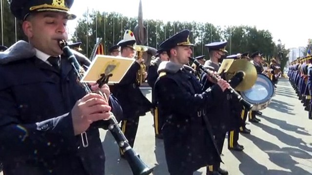 BÜKREŞ - Milli Savunma Bakanı Hulusi Akar, Rumen mevkidaşıyla bir araya geldi