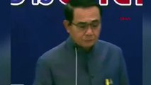 Soruya sinirlenen Tayland Başbakanı Prayut, gazetecilerin üstüne dezenfektan sıktı