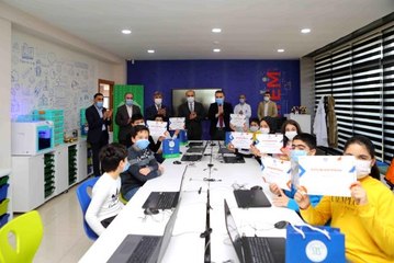 - Bilişim Akademisi ilk mezunlarını verdi