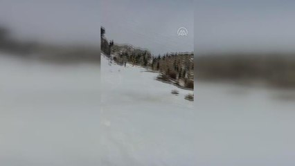 Antalya'da karla kaplanan yayla yolları açılıyor