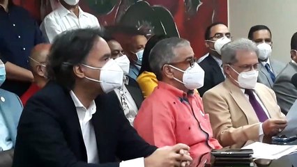 CMD y sociedades médicas amenazan con parar servicios a afiliados de ARS