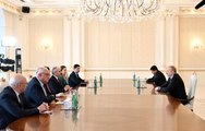 Son dakika haber... - Azerbaycan Cumhurbaşkanı Aliyev, TBMM Dışişleri Komisyonu Başkanı Kılıç'ı kabul etti