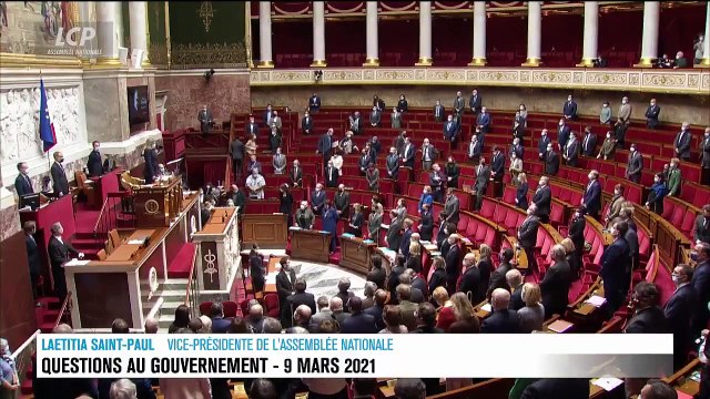 Regardez l'hommage rendu à l'Assemblée Nationale par les députés et le gouvernement au député Olivier Dassault, décédé dans un accident d'hélicoptère