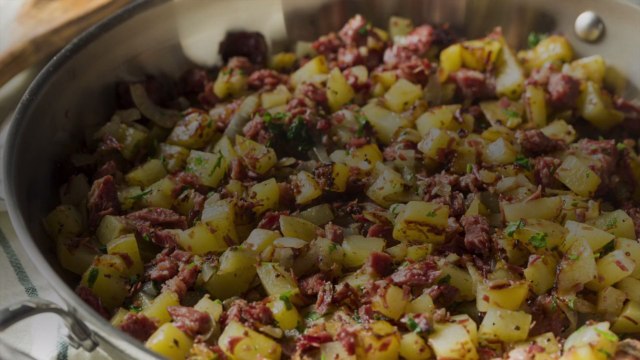 Almost 300,000 Pounds of Canned Corned Beef Recalled Before St. Patrick's Day