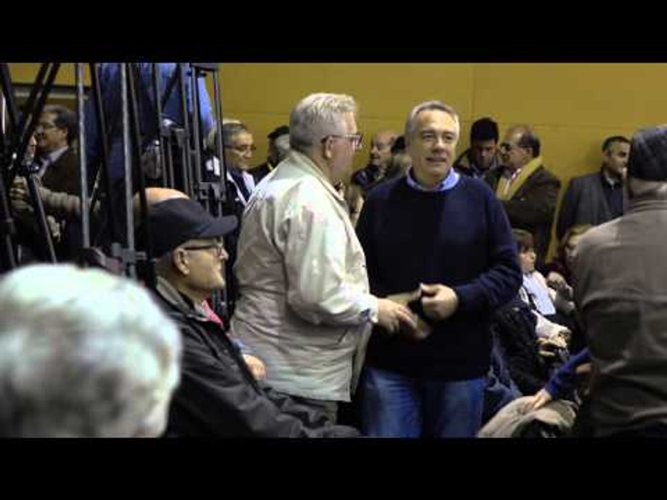 Navarro, al míting de Chacón després que l'hagi vetat a la llista