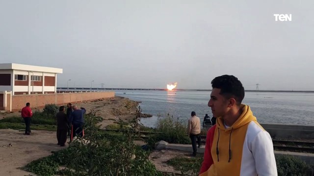 شاهد.. حريق هائل بخط غاز إحدي شركات البترول بمحافظة البحيرة